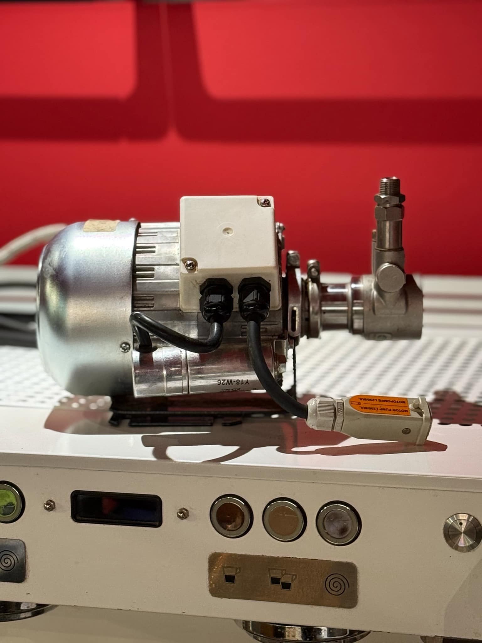 A-MARZOCCO-LINEA-PV-AV-3GR-ESPRESSOMANIA-4